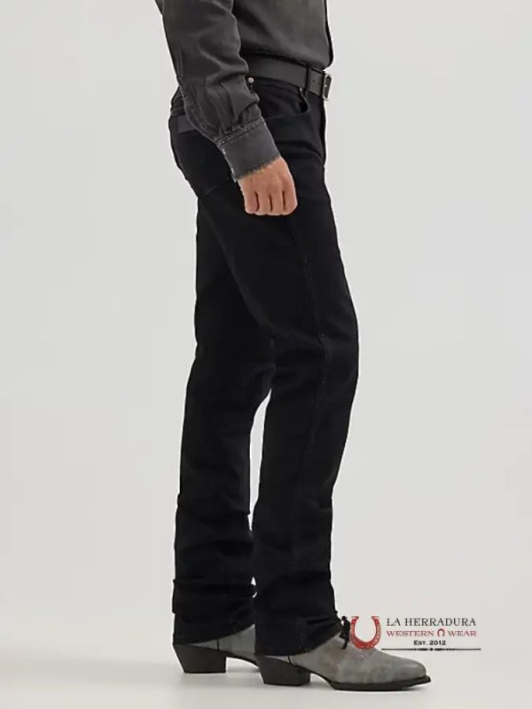 WRANGLER RETRO SLIM STRAIGHT BLACK 88MWz For Sale