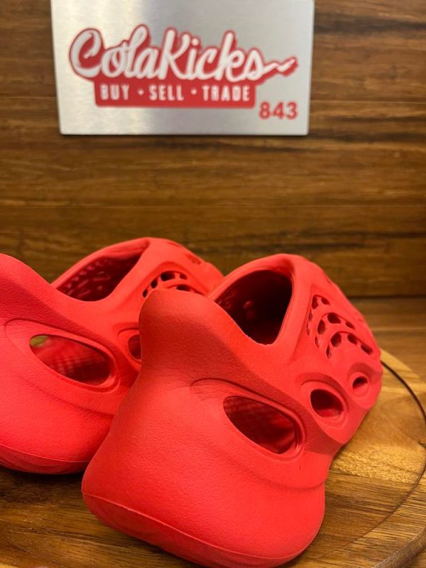 adidas Yeezy Foam RNNR Vermillion Online Hot Sale